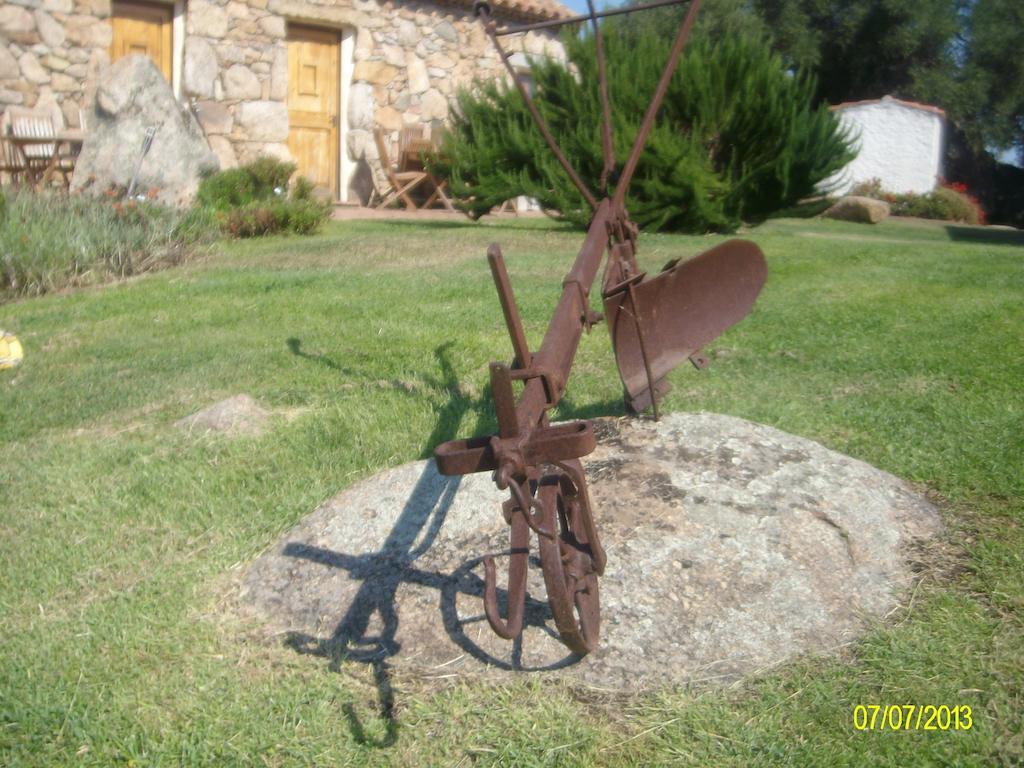 Agriturismo Spridda Bed and Breakfast Arzachena Exterior foto