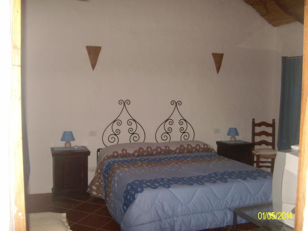 Agriturismo Spridda Bed and Breakfast Arzachena Exterior foto